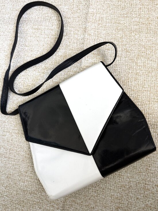 Bruno Magli Handbags - Bruno Magli crossbody bag Vintage women's white/black leather made in Italy